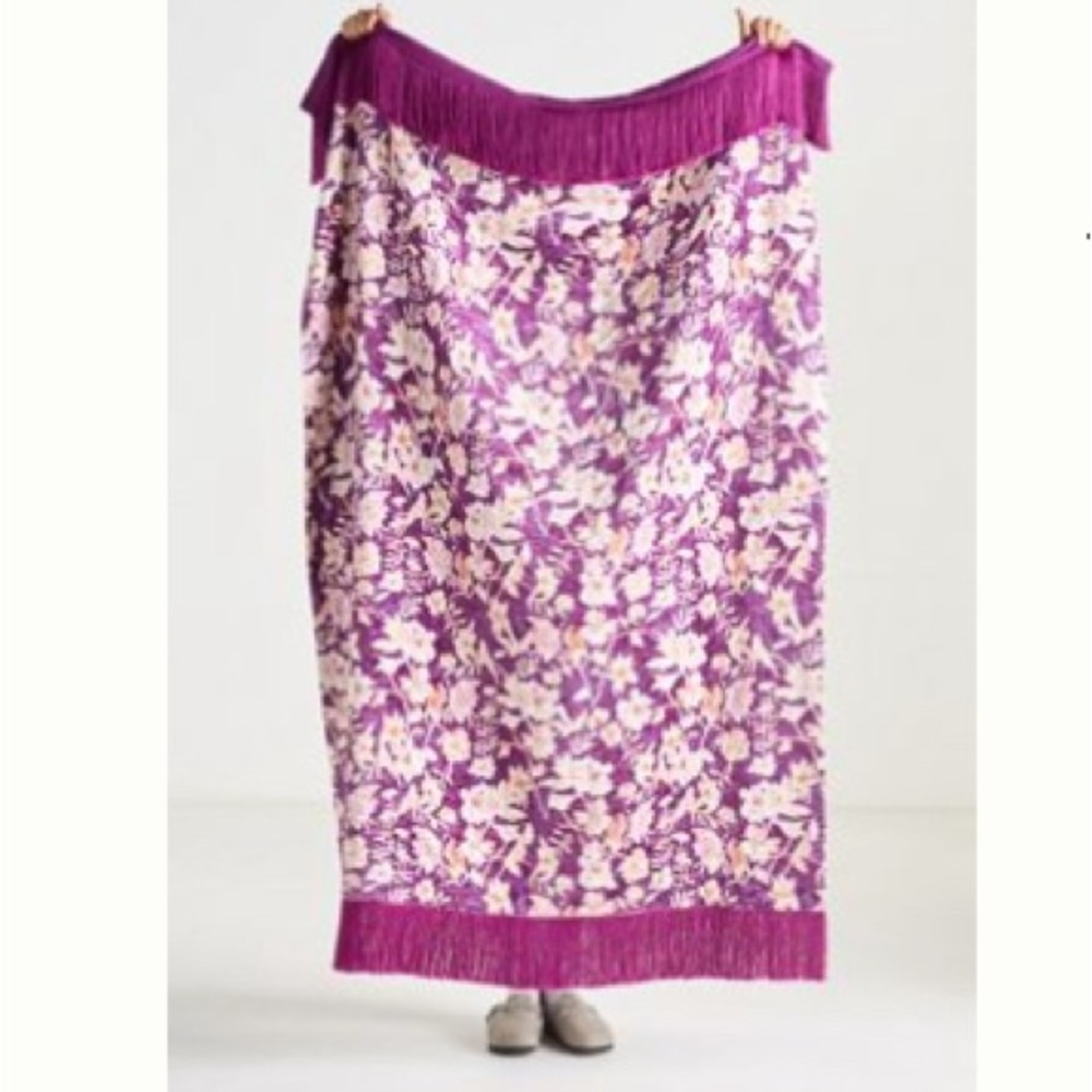 NWOT Anthropologie Valentina velvet throw blanket